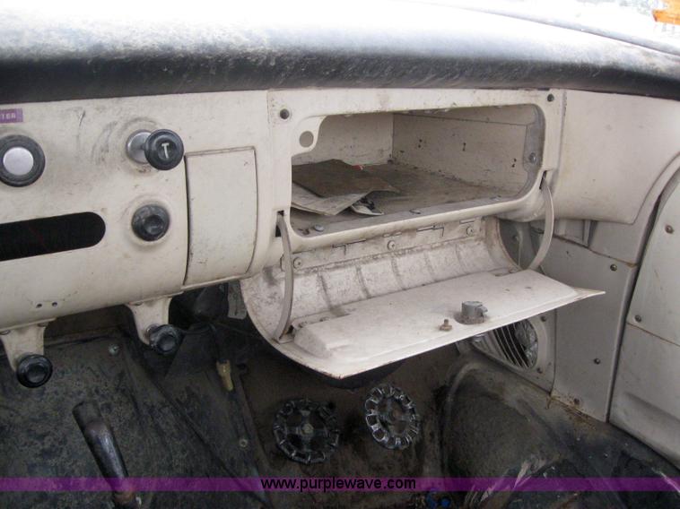 image for item 3082 1955 Chevrolet 5400 fire truck