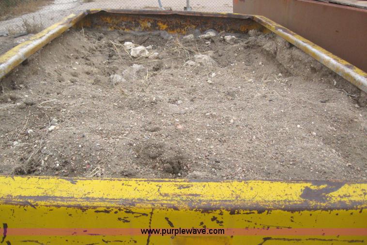 image for item 3085 Grace roller packer