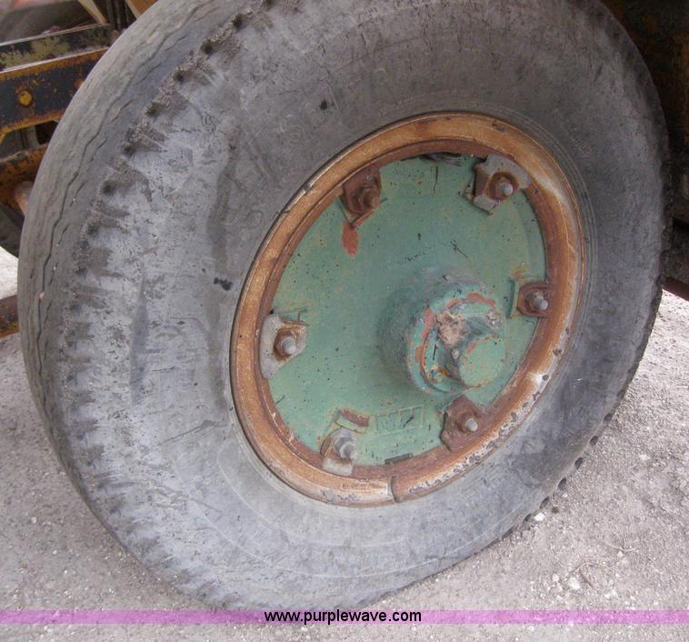 image for item 3088 Flaherty Spread Master power spreader