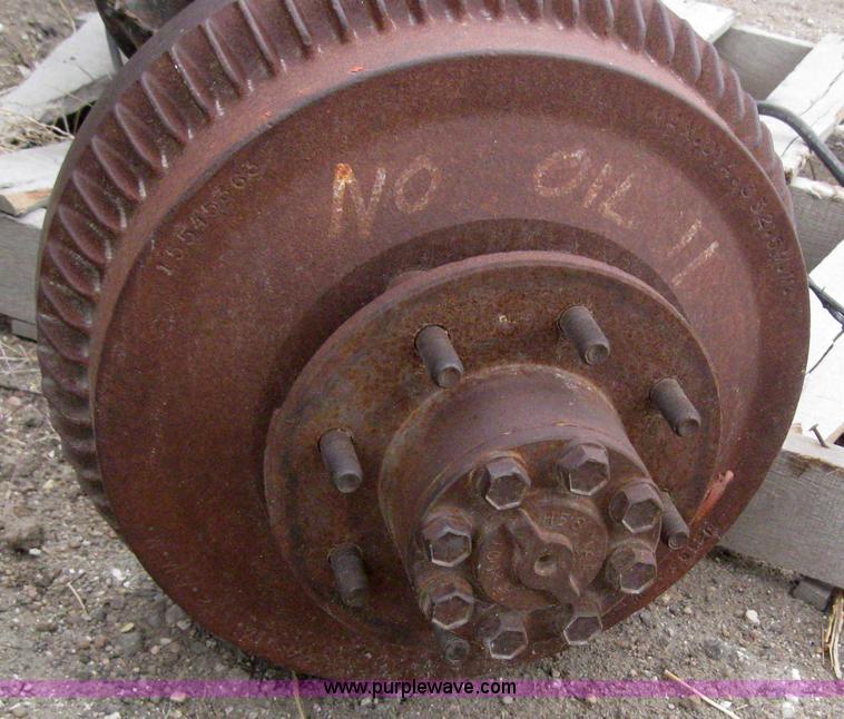 image for item 3095 Rear truck axle