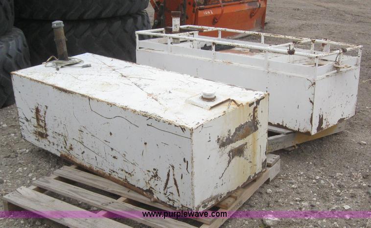 image for item 3097 (2) fuel tanks