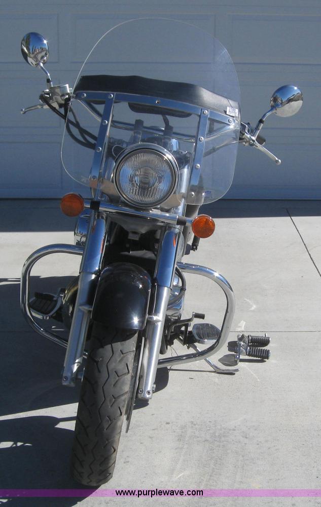 image for item 3100 2002 Honda Shadow American Classic Edition motorcycle