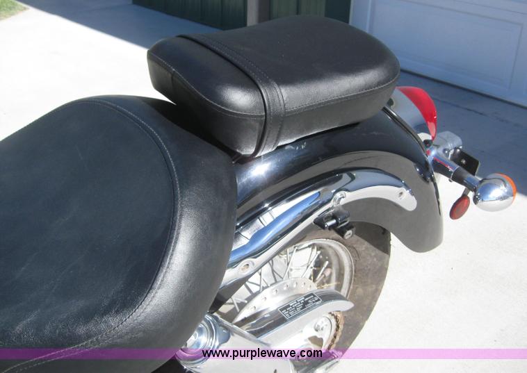 image for item 3100 2002 Honda Shadow American Classic Edition motorcycle