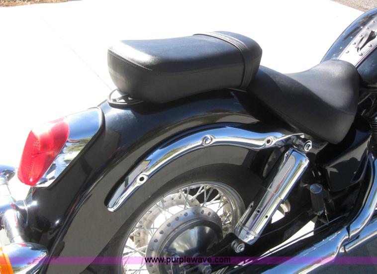 image for item 3100 2002 Honda Shadow American Classic Edition motorcycle