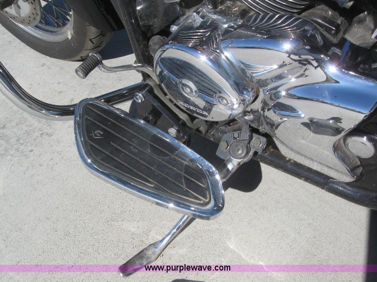 image for item 3100 2002 Honda Shadow American Classic Edition motorcycle