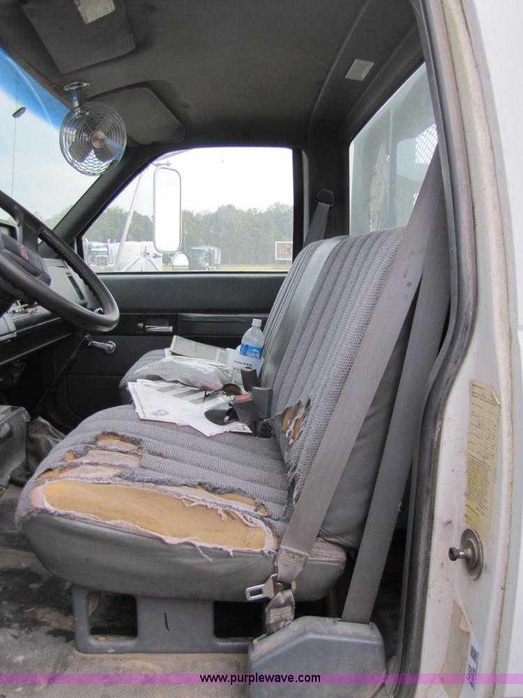 image for item 3468 1994 GMC 6000 Topkick truck with 14' flatbed