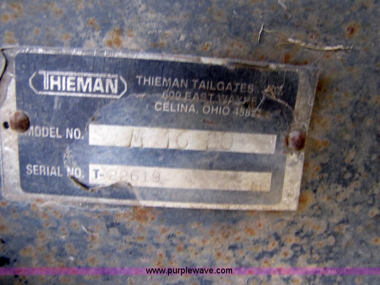 image for item 3468 1994 GMC 6000 Topkick truck with 14' flatbed