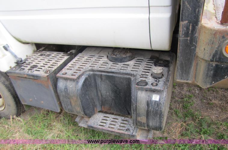 image for item 3468 1994 GMC 6000 Topkick truck with 14' flatbed