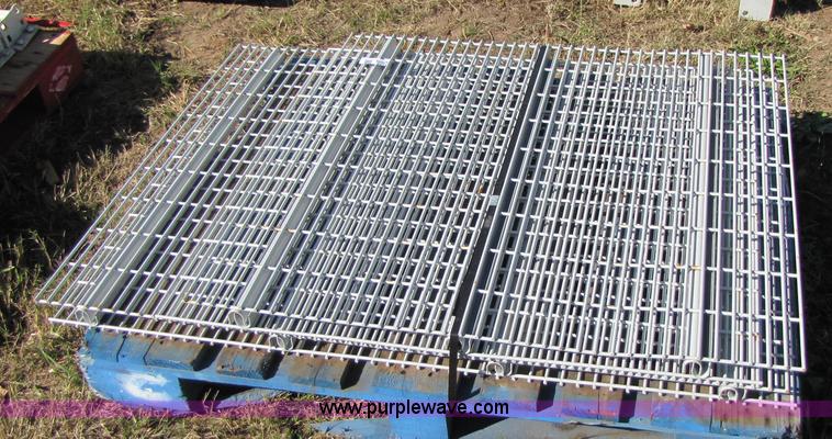 image for item 3488 Grid racking