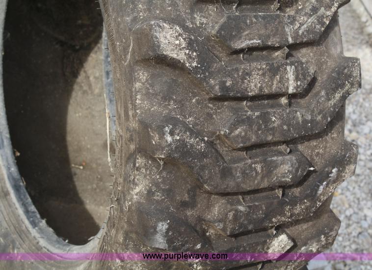 image for item 5098 (2) 27 x 10.50-15 skid steer tires