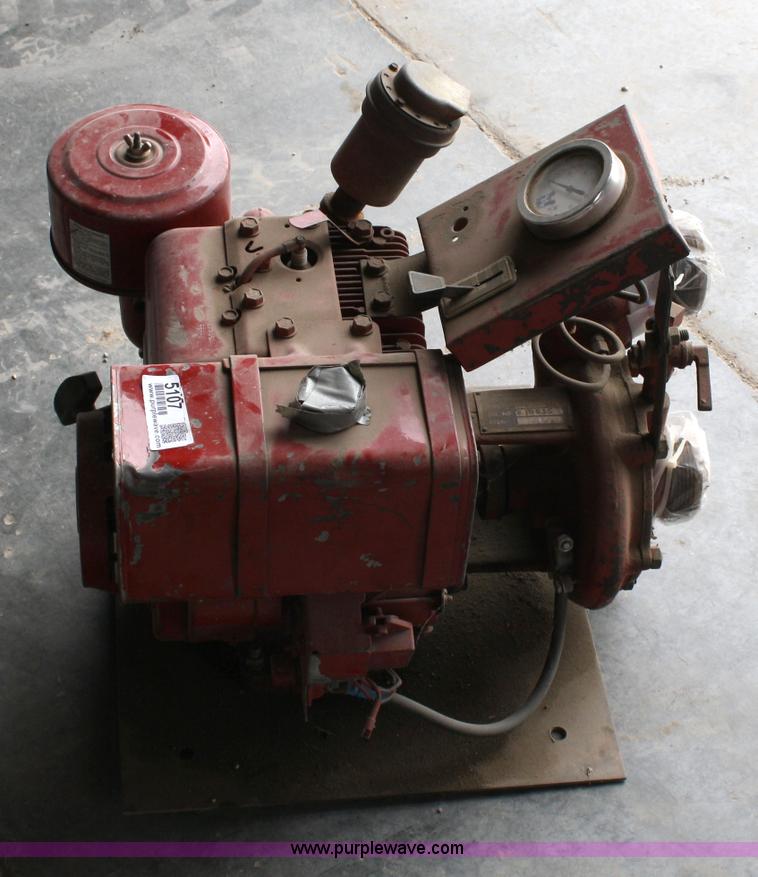 image for item 5107 Briggs and Straton 8 hp pump