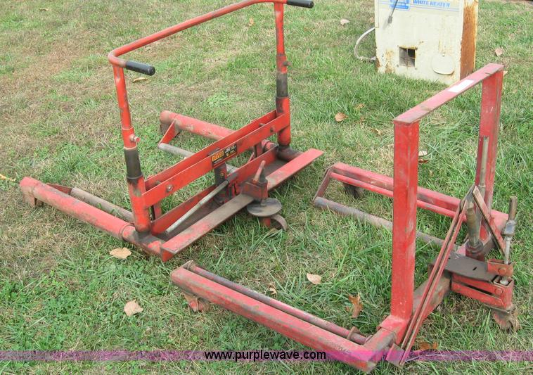 image for item 5283 (2) 1.5 ton dual wheel dollies