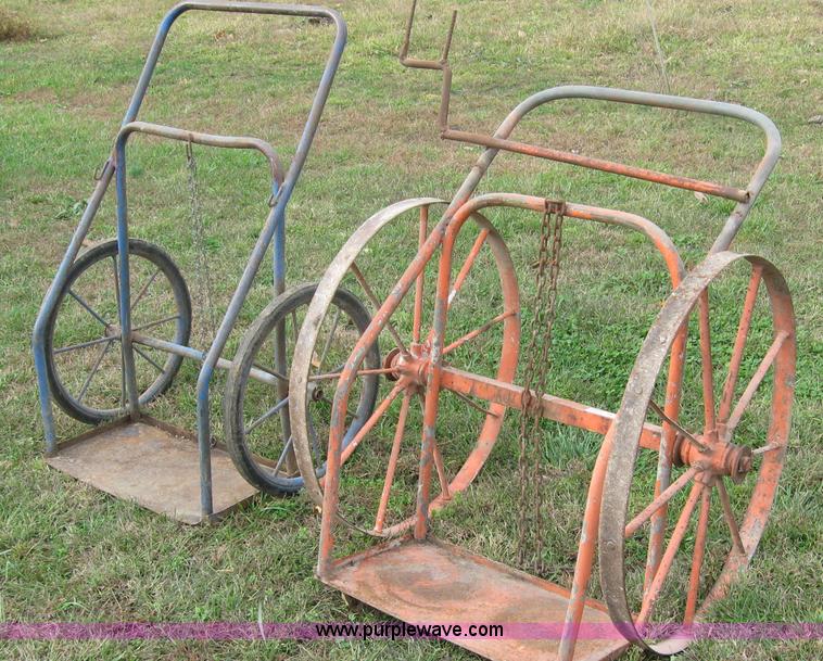 image for item 5288 (2) oxygen/acetylene bottle carts