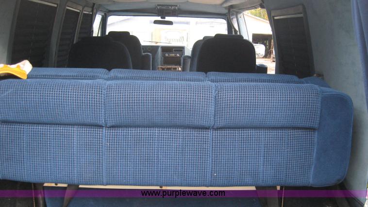 image for item 5291 1983 Chevrolet Jayco conversion van