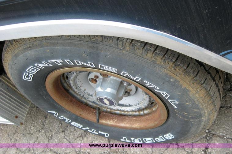 image for item 5291 1983 Chevrolet Jayco conversion van