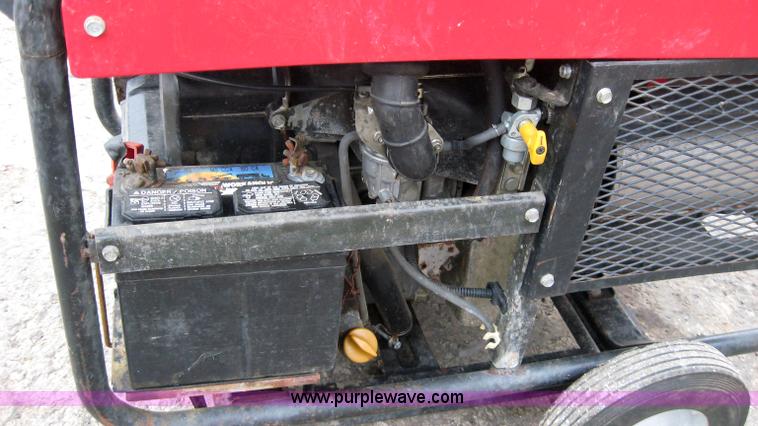 image for item 5293 Honda ES6500 gas powered generator