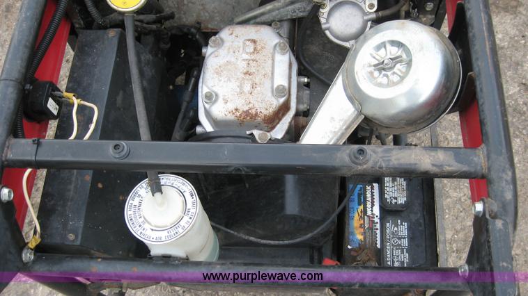 image for item 5293 Honda ES6500 gas powered generator