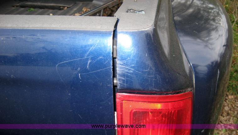 image for item 5296 Pickup bed with bumper