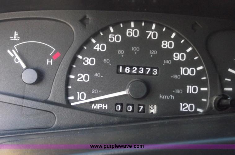 image for item 5419 2002 Ford Escort ZX2