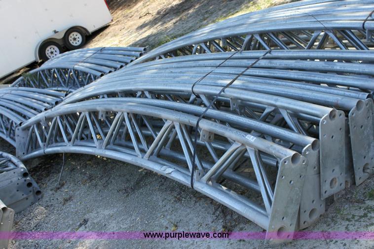 image for item 6135 Assorted tent structure pieces