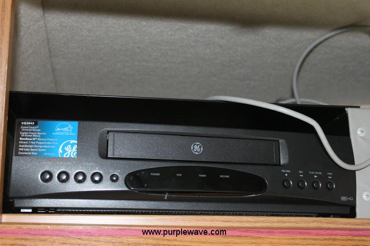 image for item 6228 1999 Winnebago Itasca Sunflyer motorhome