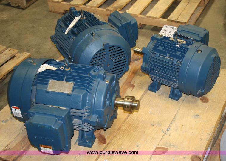 image for item 6429 (3) Siemens electric motors
