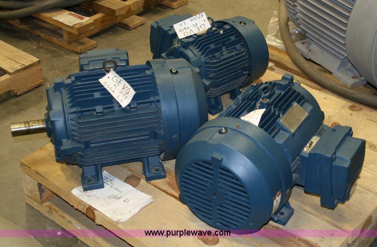 image for item 6429 (3) Siemens electric motors