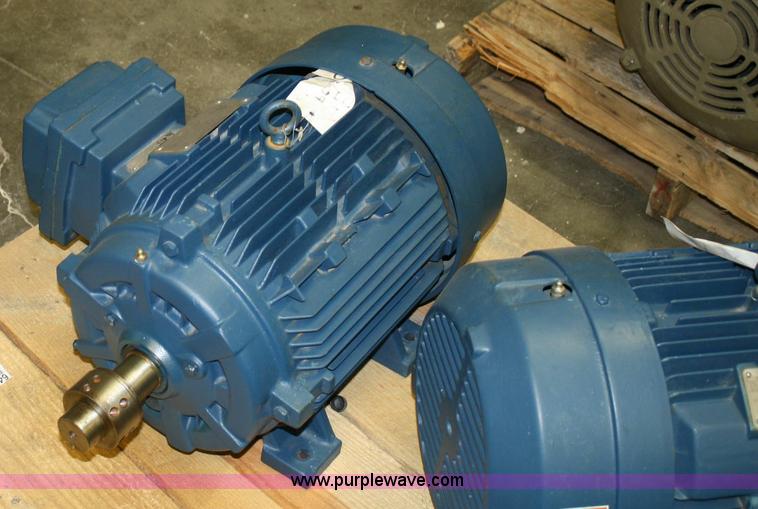 image for item 6429 (3) Siemens electric motors