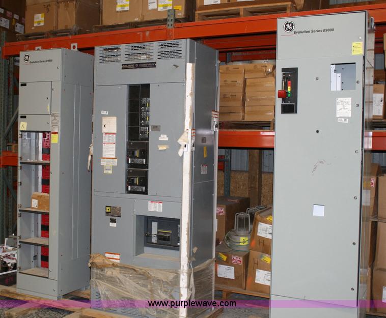 image for item 6499 Square D power style switch board