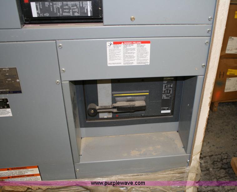 image for item 6499 Square D power style switch board