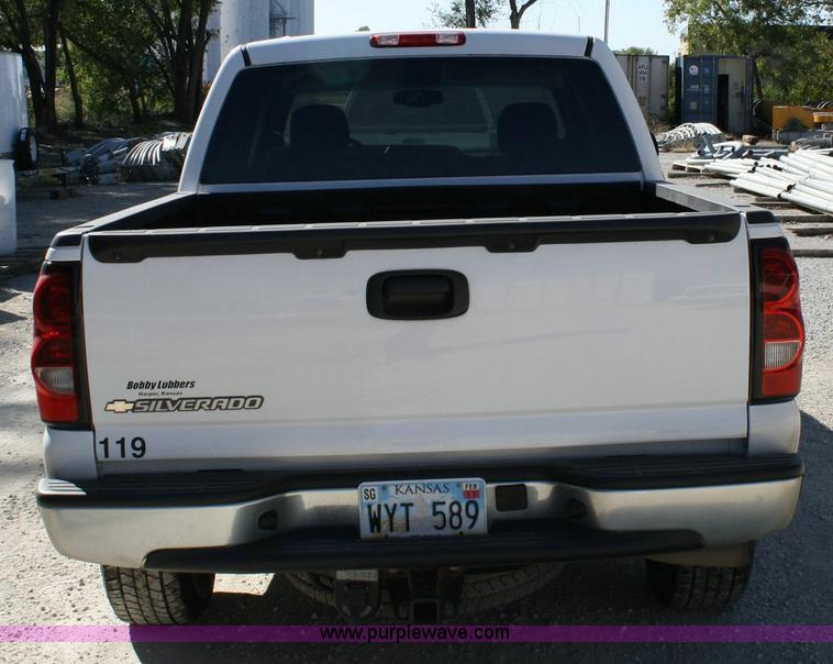 image for item 6520 2006 Chevrolet K1500 Silverado pickup truck
