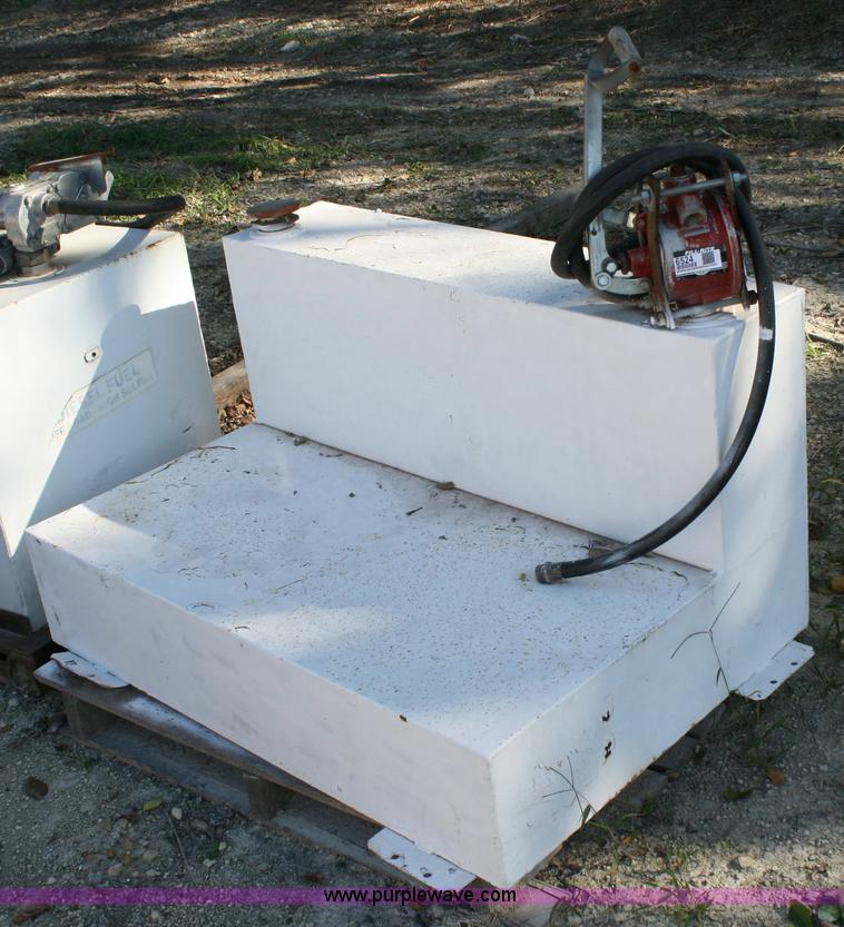 image for item 6524 L-shaped fuel tank