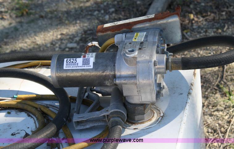 image for item 6525 Delta 100 gallon fuel tank