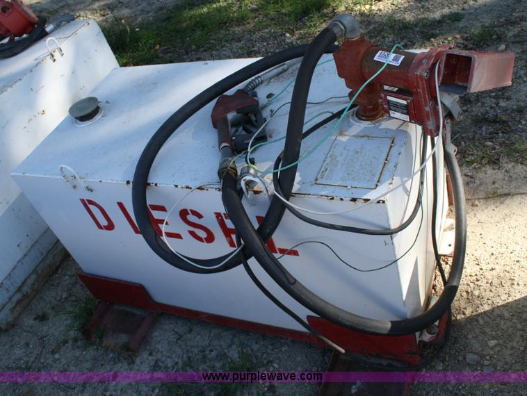 image for item 6526 Delta 100 gallon fuel tank