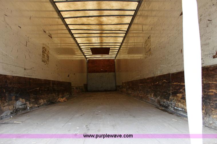 image for item 6533 1993 Wabash FRP-96 48' van trailer