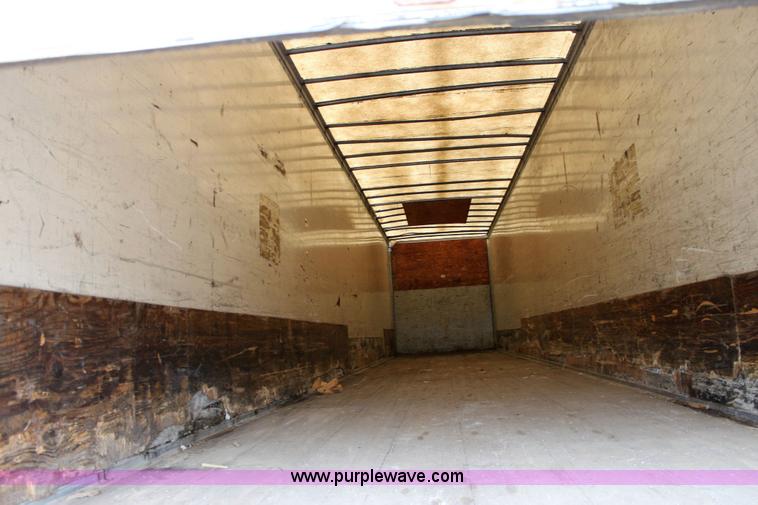 image for item 6533 1993 Wabash FRP-96 48' van trailer