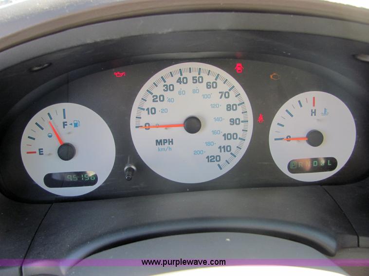 image for item 6644 2002 Dodge Caravan