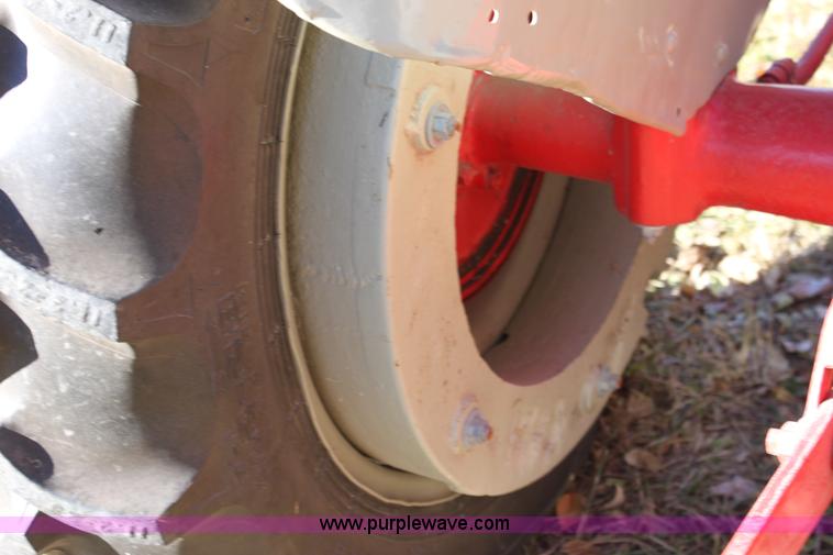 image for item 6676 1942 Ford 9N tractor