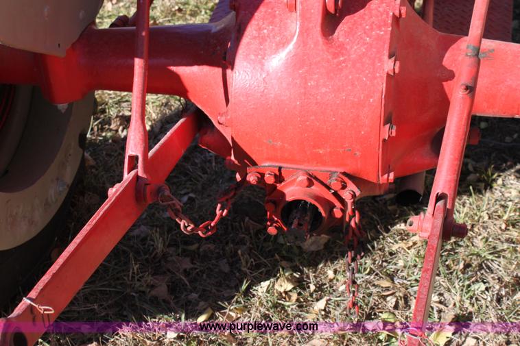 image for item 6676 1942 Ford 9N tractor