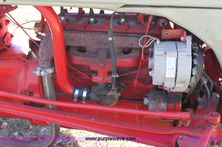 image for item 6676 1942 Ford 9N tractor