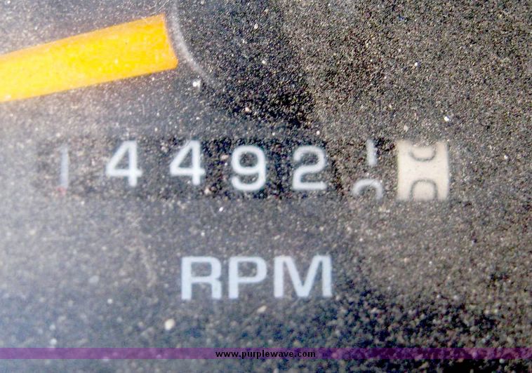 image for item 6689 1997 GMC Jimmy