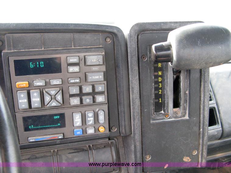 image for item 8051 1992 GMC Topkick LoPro SLE flatbed truck