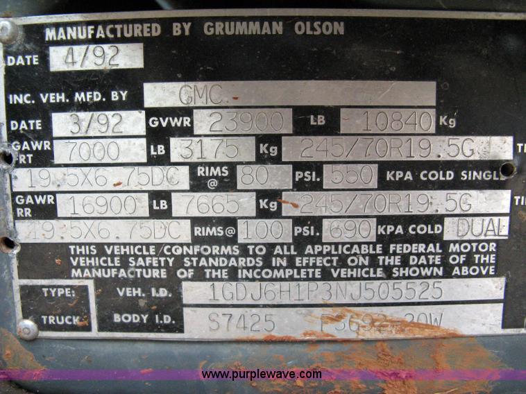 image for item 8051 1992 GMC Topkick LoPro SLE flatbed truck