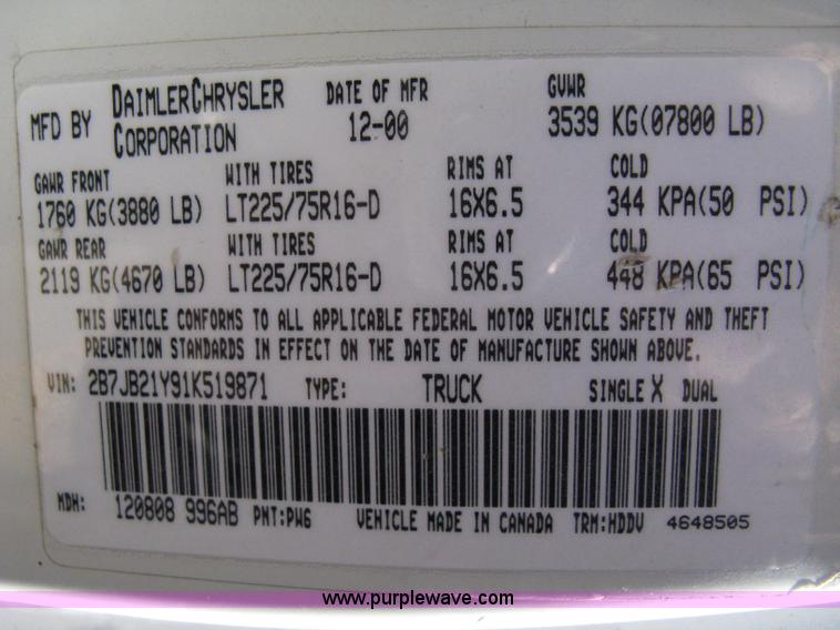 image for item 8057 2001 Dodge 2500 Ram van