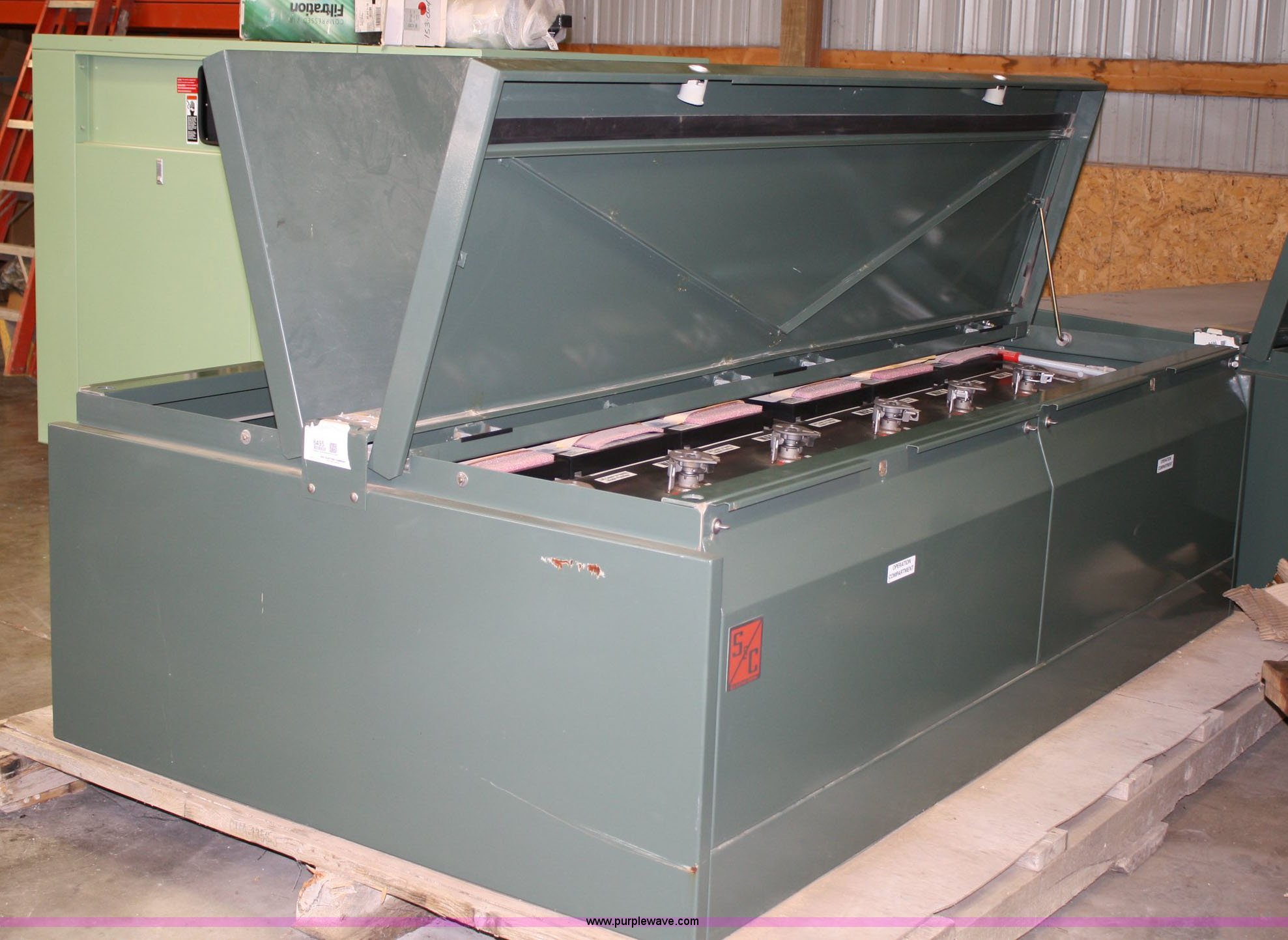 S&C Vista underground distributions switch gear in Colwich, KS Item