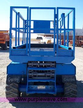 image for item 1000 Genie GS-2668RT scissor lift