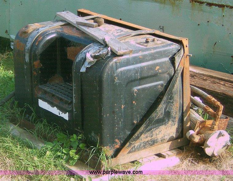 image for item 1863 RO TC120-4E boom hoist with bed