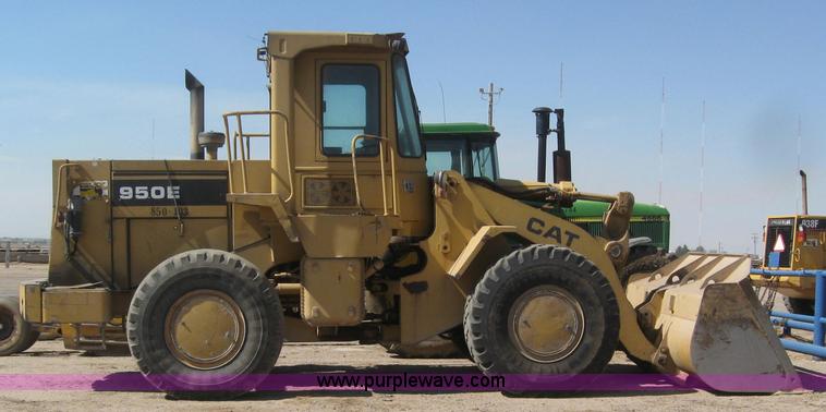 image for item 2994 1987 Caterpillar 950E wheel loader