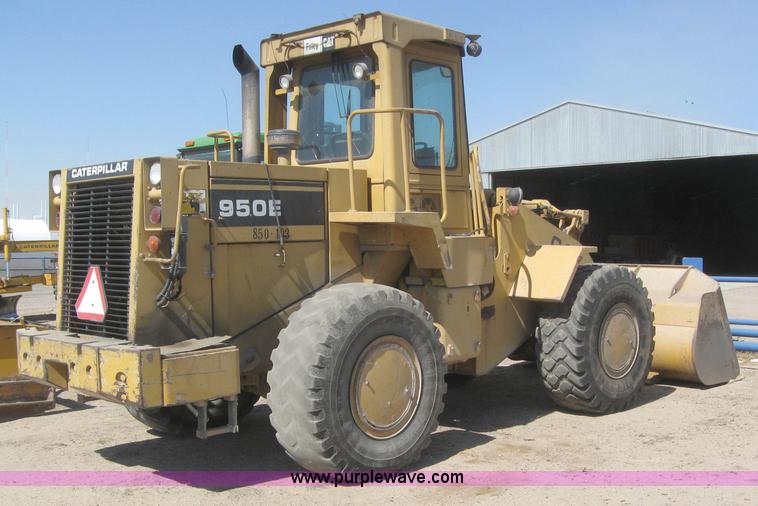 image for item 2994 1987 Caterpillar 950E wheel loader