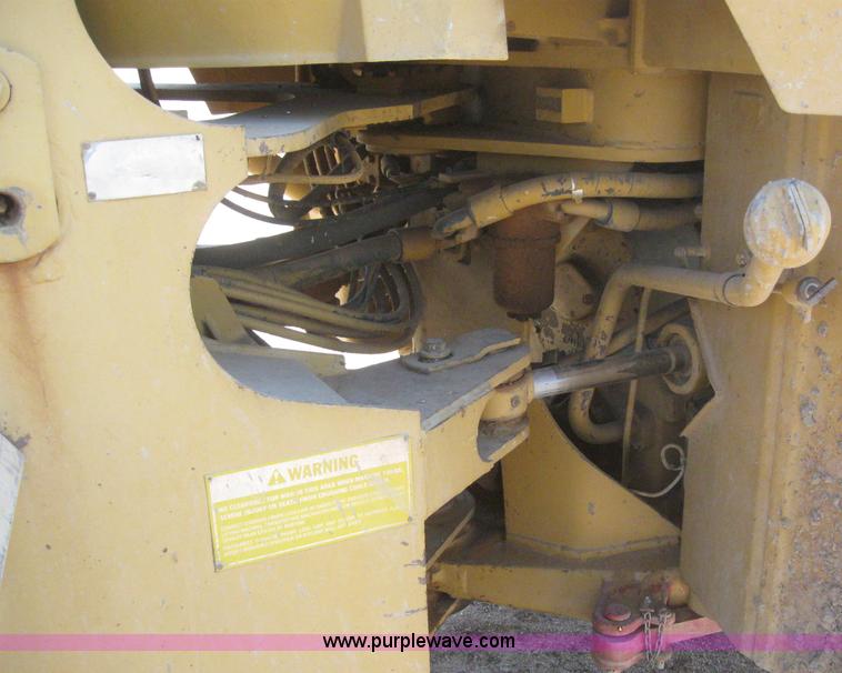 image for item 2994 1987 Caterpillar 950E wheel loader